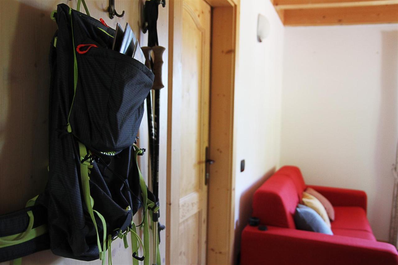 B&B Chalet Dolomiti Sant'Orsola ภายนอก รูปภาพ