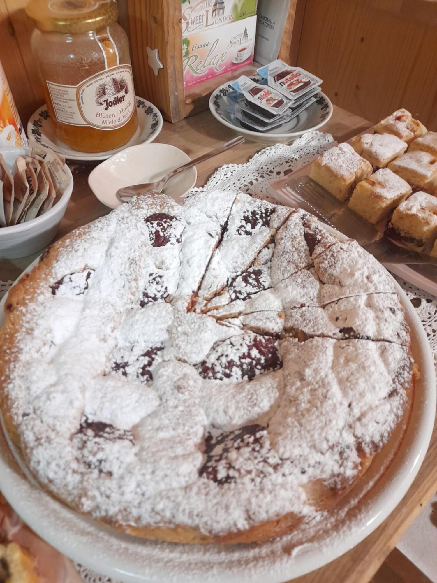 B&B Chalet Dolomiti Sant'Orsola ภายนอก รูปภาพ