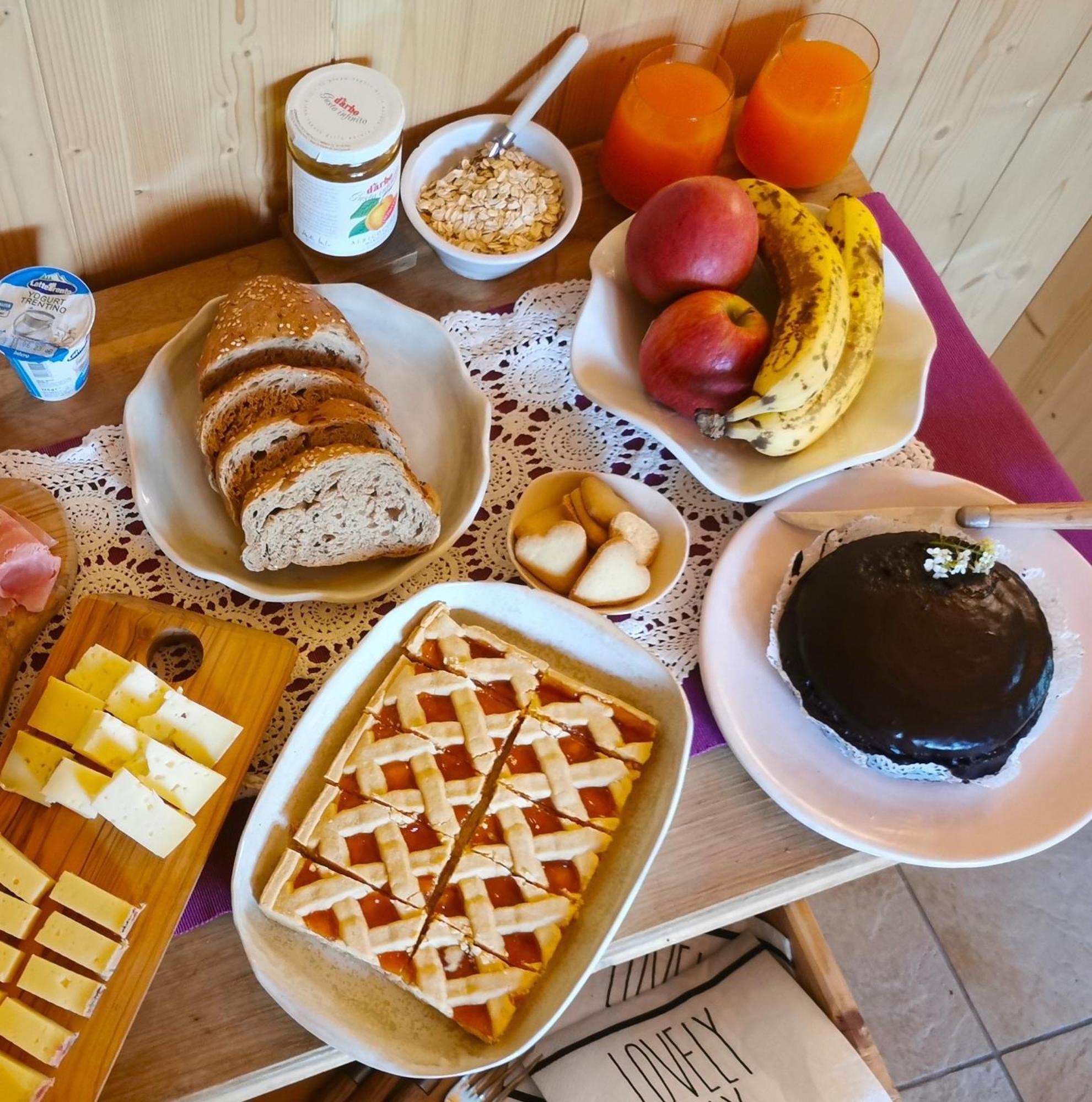 B&B Chalet Dolomiti Sant'Orsola ภายนอก รูปภาพ